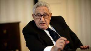 Henry Kissinger, a dominating and polarizing force in US foreign policy, dies at 100