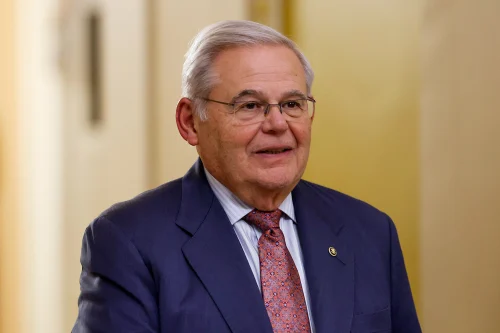 Gold bars featured in Sen. Bob Menendez bribery case are linked to a 2013 robbery, records show