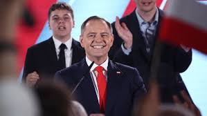 El populista Karol Nawrocki gana las elecciones presidenciales de Polonia